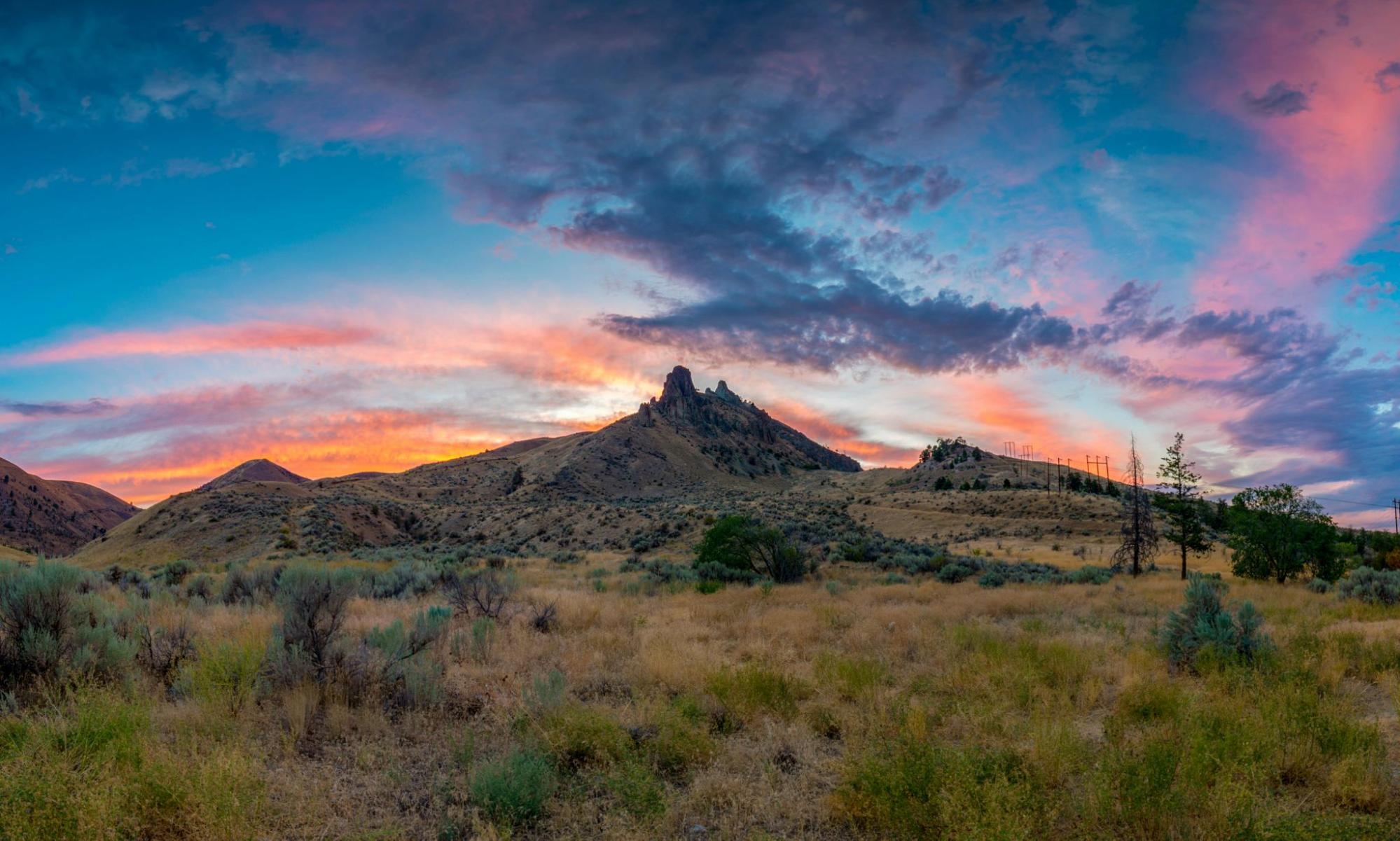 Wenatchee Valley landscape representing the area A&N Plumbing serves with water filtration installation and repair.